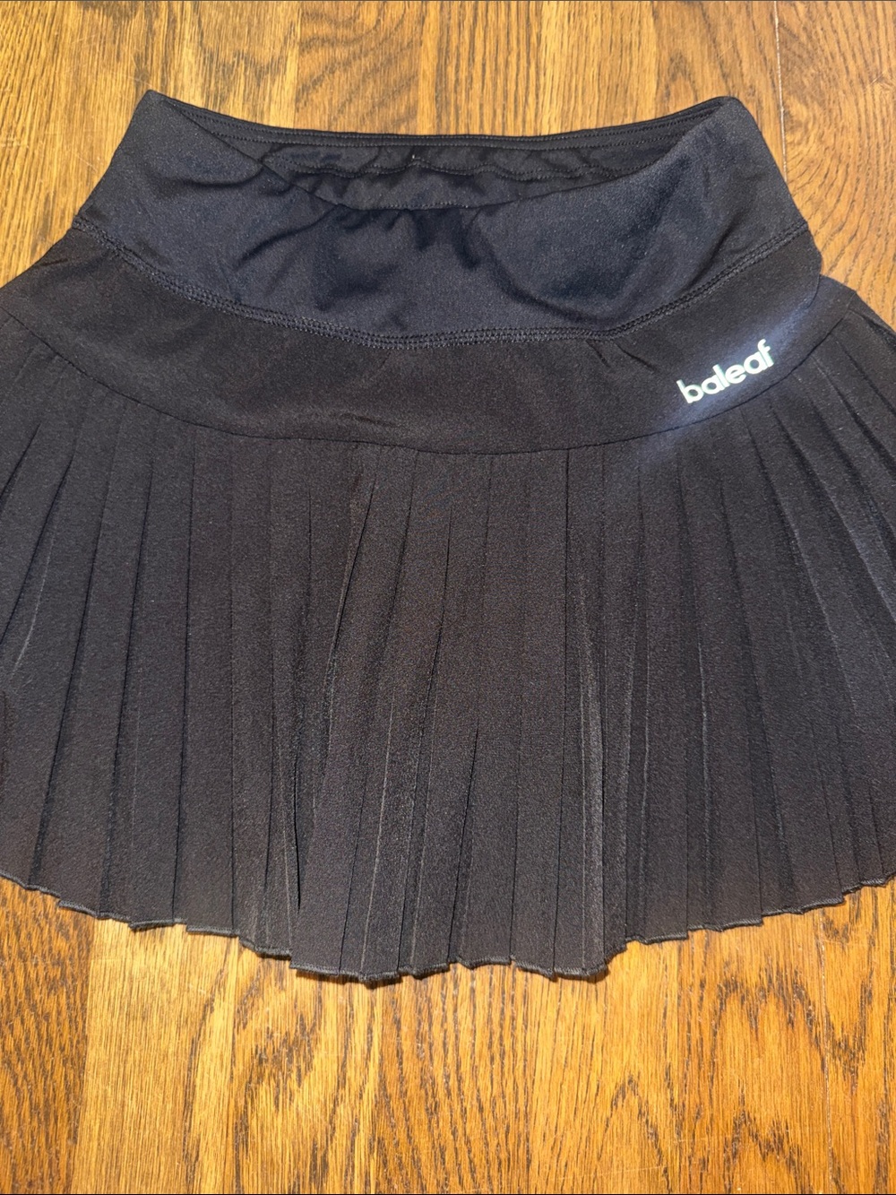 Baleaf black pleated athletic skort